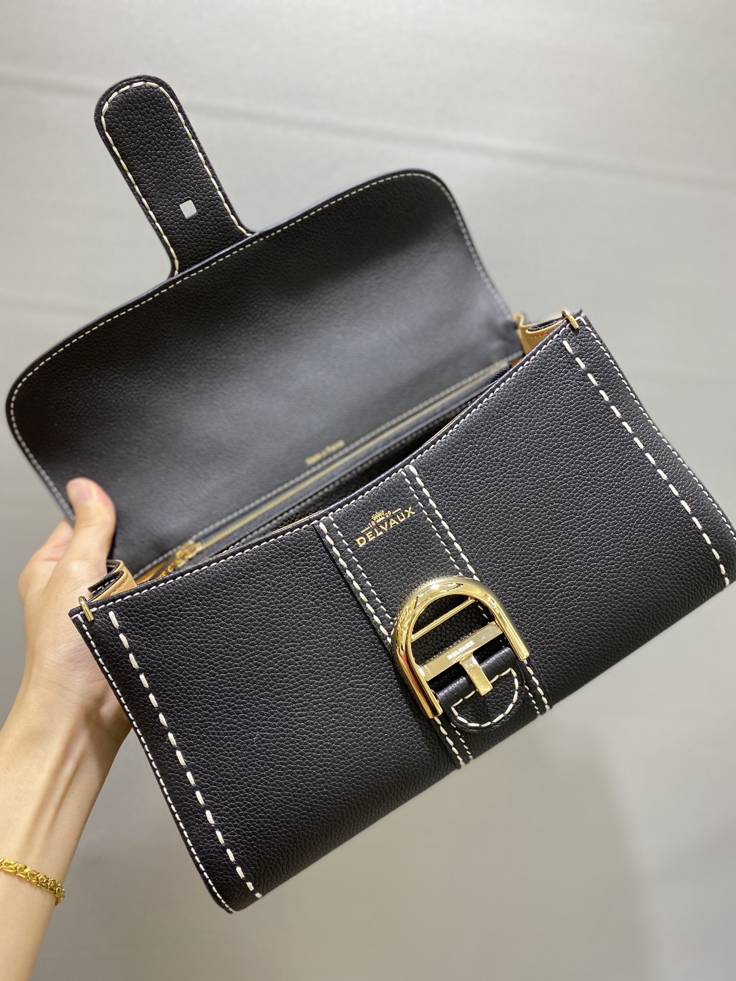 델보 브리앙 박스백 스몰